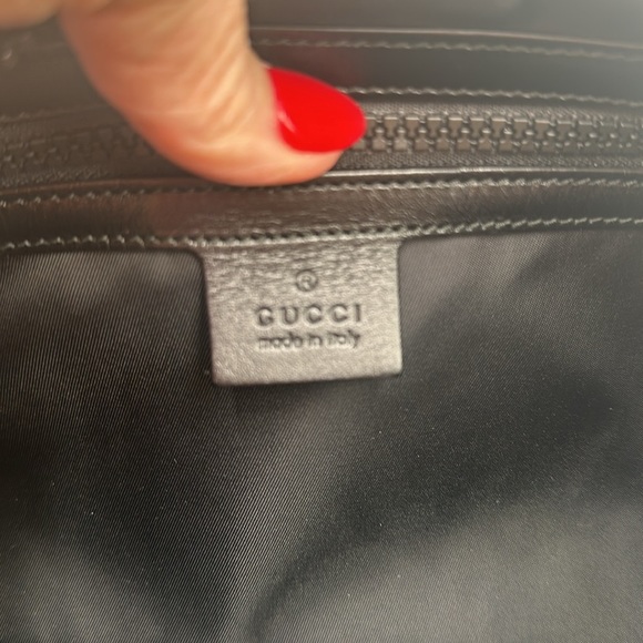 Gucci Embroidered Tiger Waste Bag Like New - Picture 9 of 12
